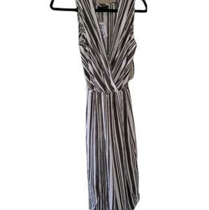 Scobe Jumpsuit army green and white stripe…